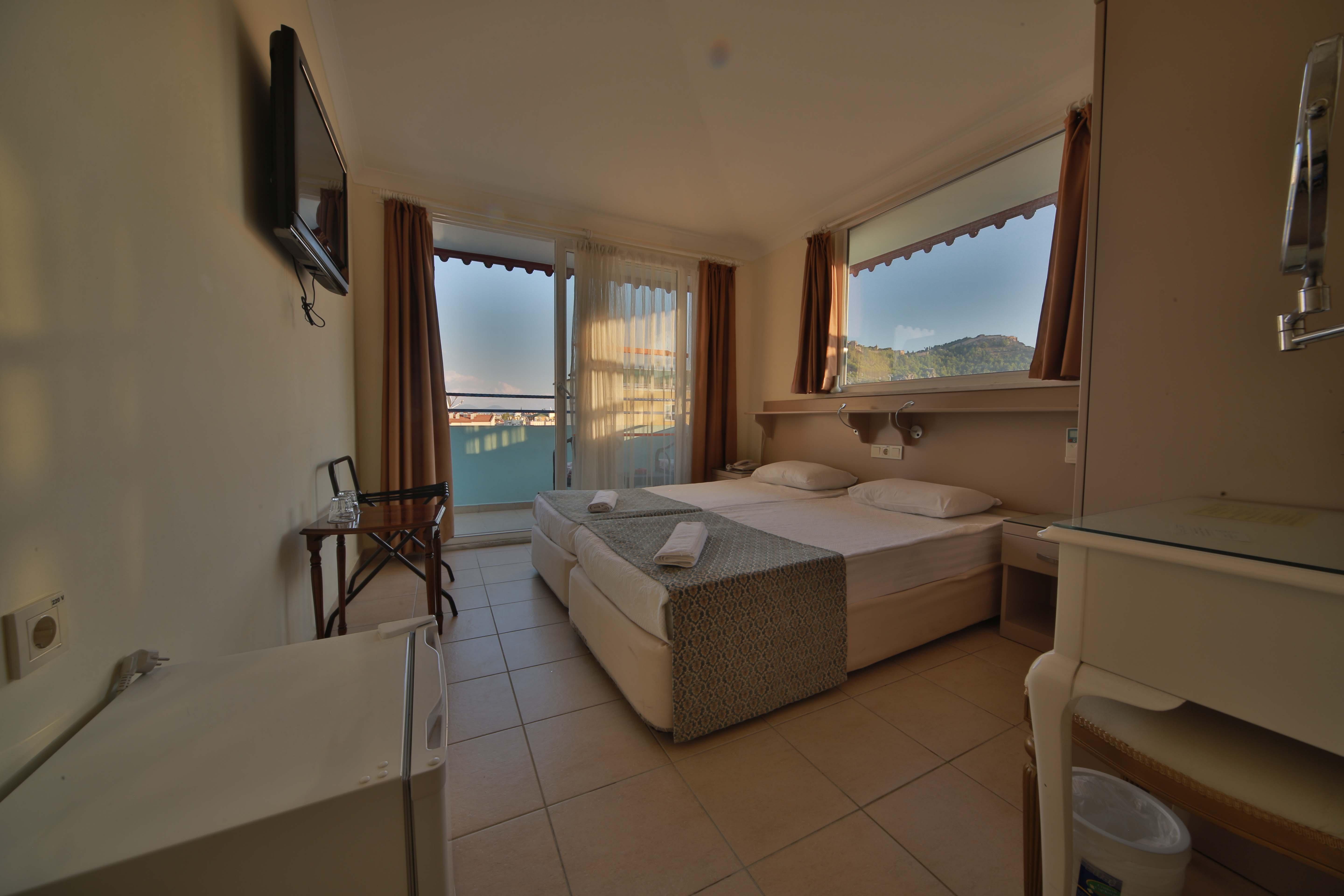 אלאניה Gallion Hotel מראה חיצוני תמונה